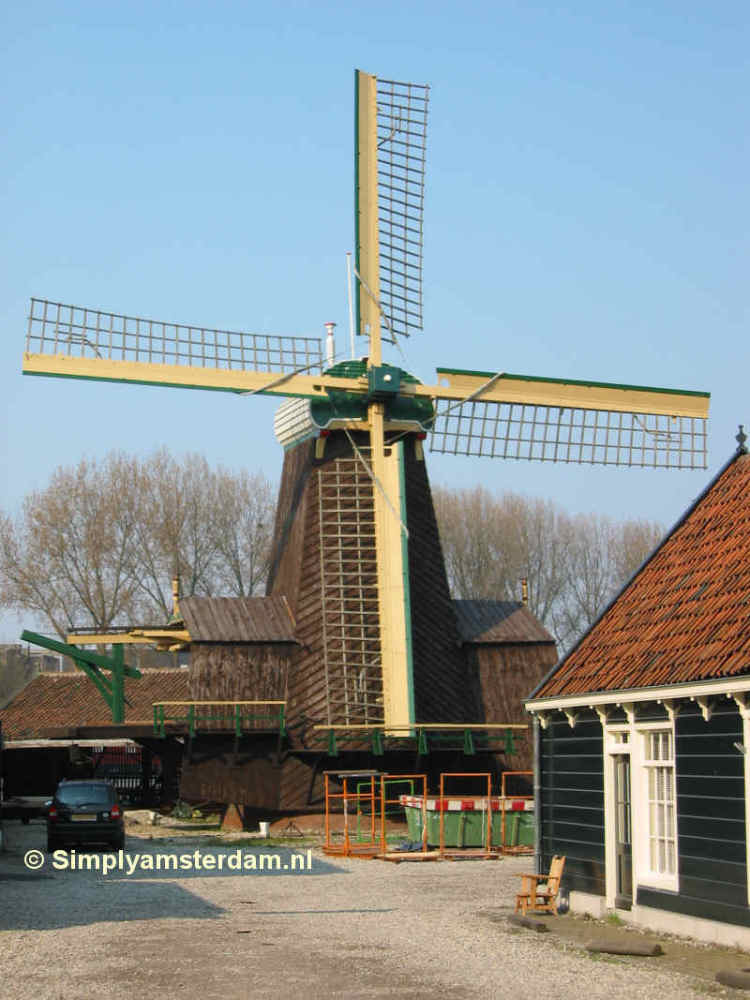 Amsterdam-West wants windmill De Otter to remain in Amsterdam