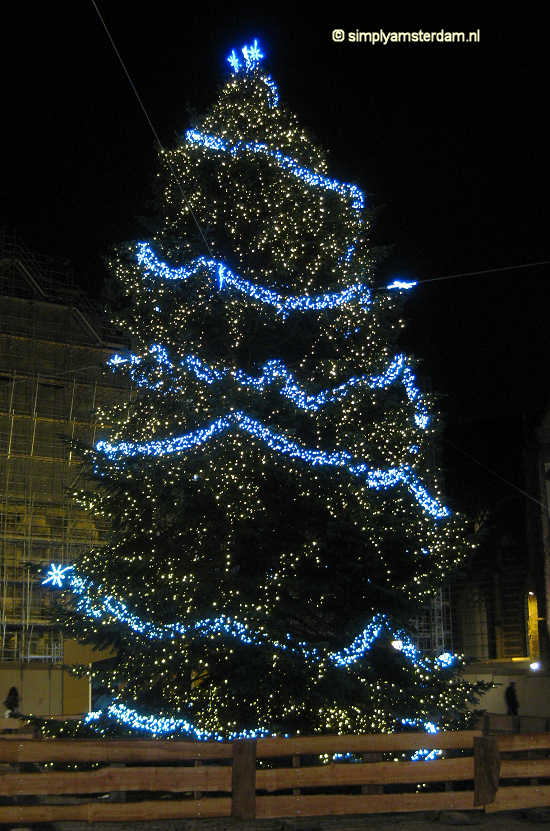 Christmas tree on Dam Square